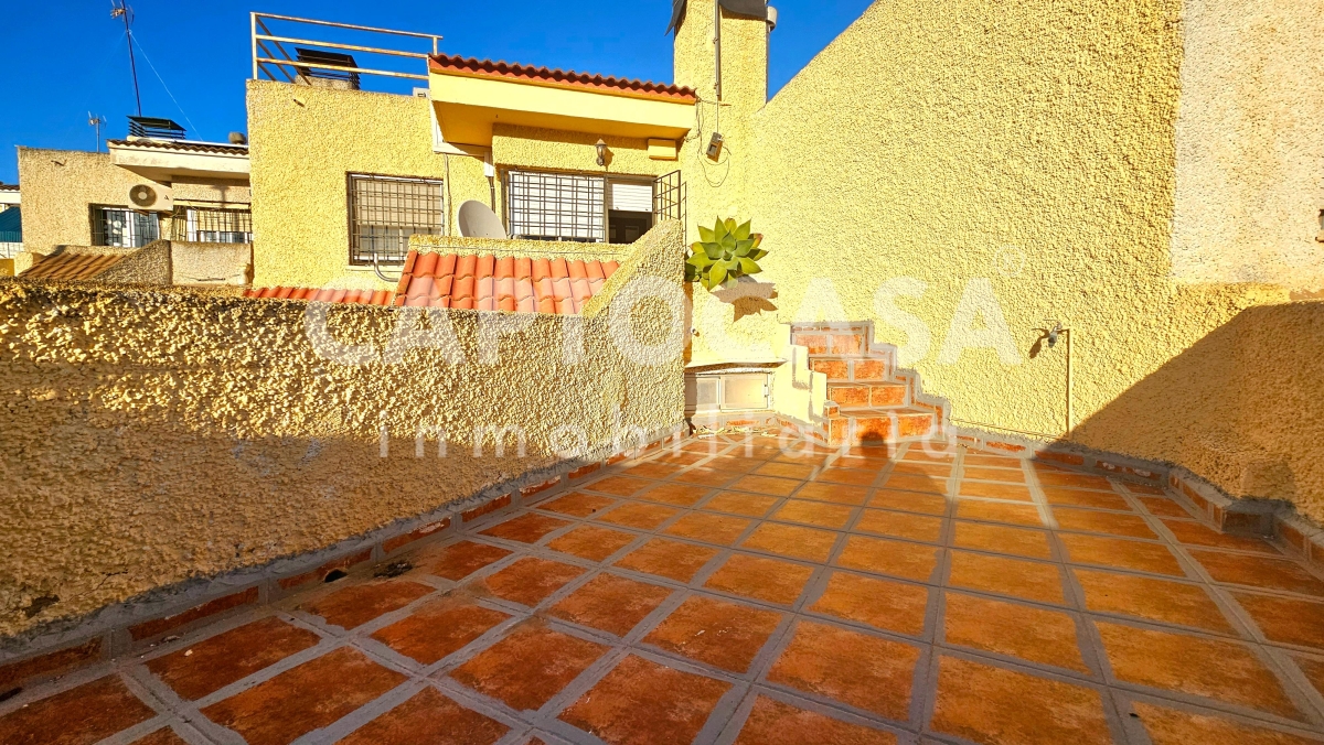 https://captocasa.es/storage/images/128/9dbefa13-aa5f-4f4e-acf0-6bed79e13f3b.jpeg