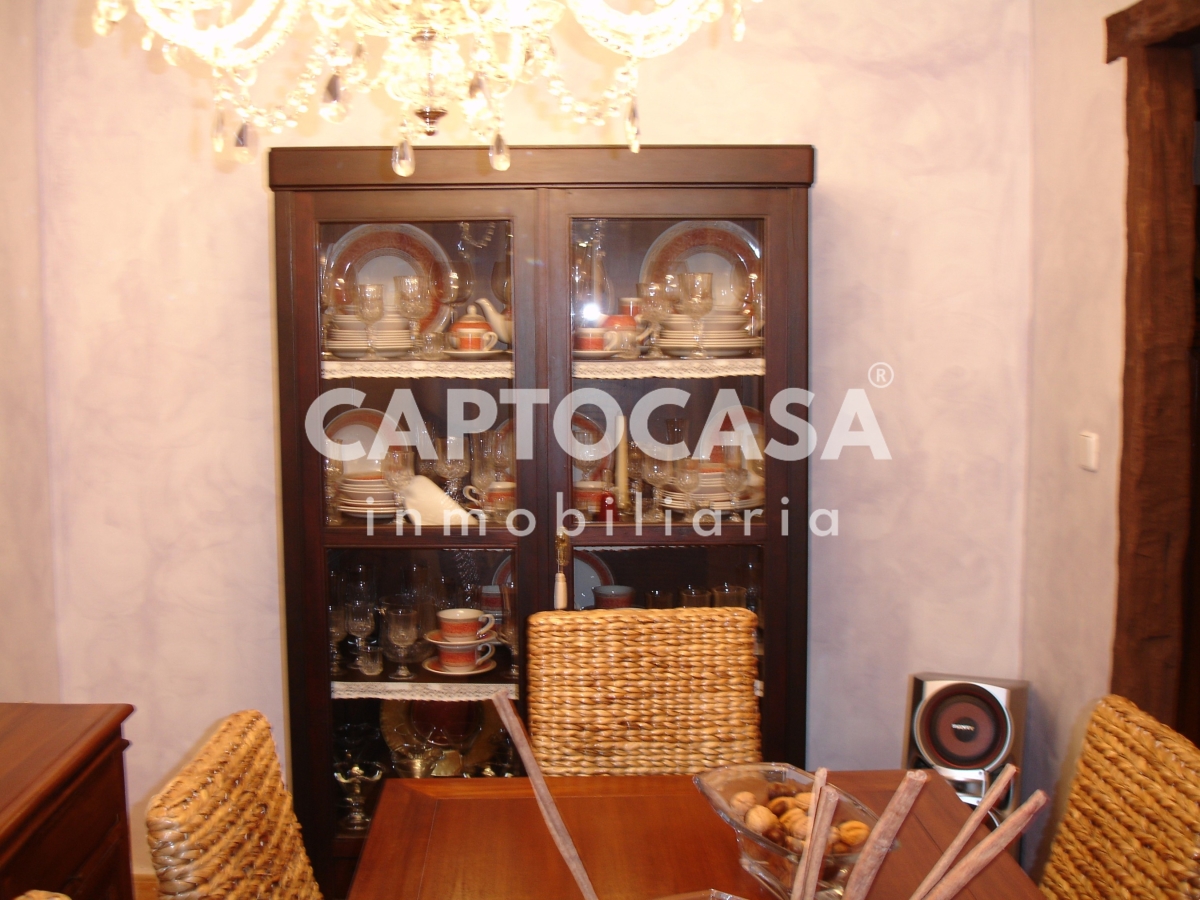 https://captocasa.es/storage/images/140/9e277ce8-0a4d-4ec4-ba71-8fb8ad598a39.jpeg