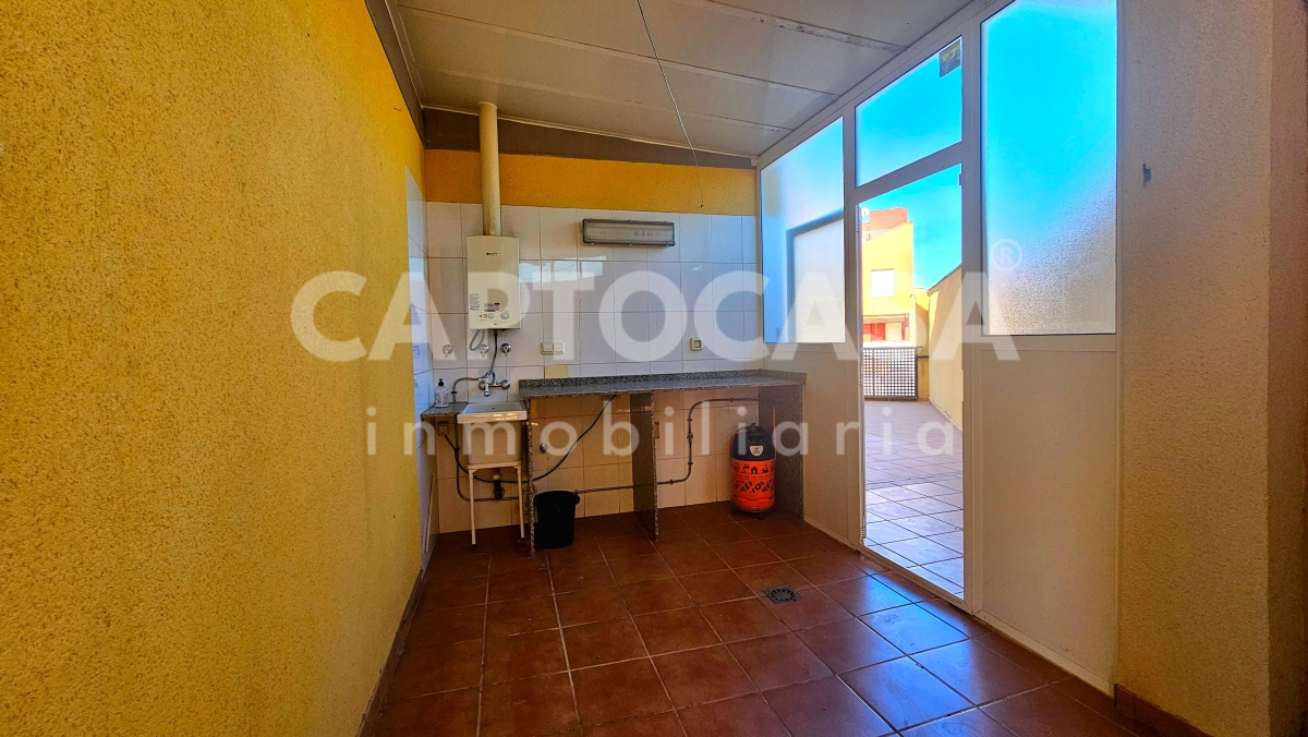 https://captocasa.es/storage/images/141/9e3c2f39-fcf0-4fc1-8a4a-1c5e38a74bb5.jpeg