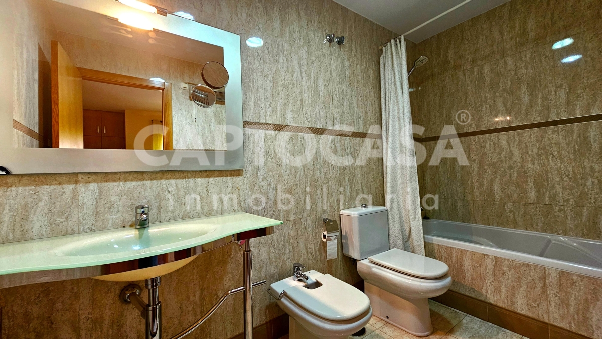 https://captocasa.es/storage/images/141/9e3c2f67-6ba9-4bcf-83e6-f0d6f1e0d087.jpeg