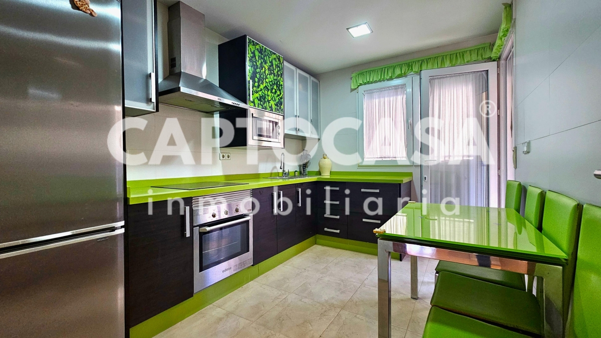 https://captocasa.es/storage/images/142/9e3c5ceb-8d88-4d11-b0b7-99e5f61d65da.jpeg