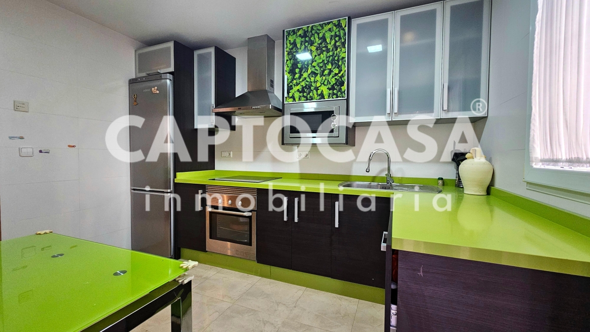 https://captocasa.es/storage/images/142/9e3c5cef-83d2-46b9-b508-407334af3c57.jpeg