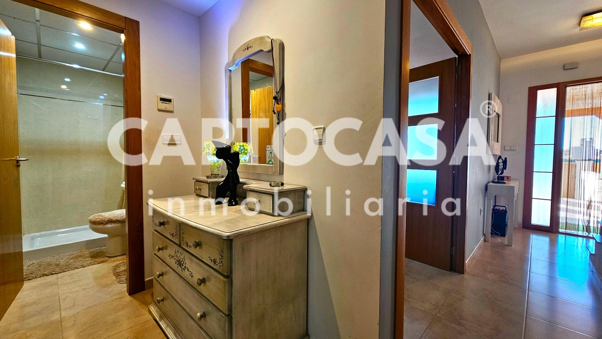 https://captocasa.es/storage/images/142/9e3c5cfd-bd7a-4bc7-8438-6addaba1a2db.jpeg