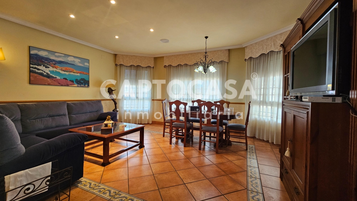 https://captocasa.es/storage/images/166/9edcf5f7-2f05-454e-9cc2-3bdadebb6dbf.jpeg