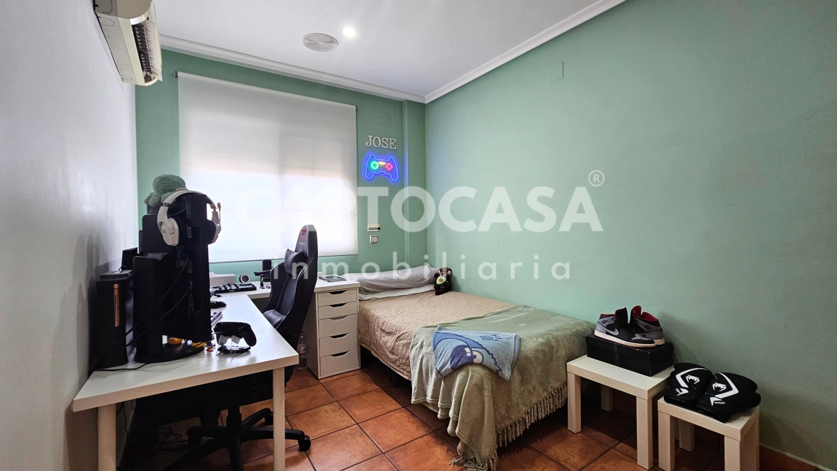 https://captocasa.es/storage/images/166/9edcf603-ceb9-47a1-8d0c-a71d65731e2d.jpeg