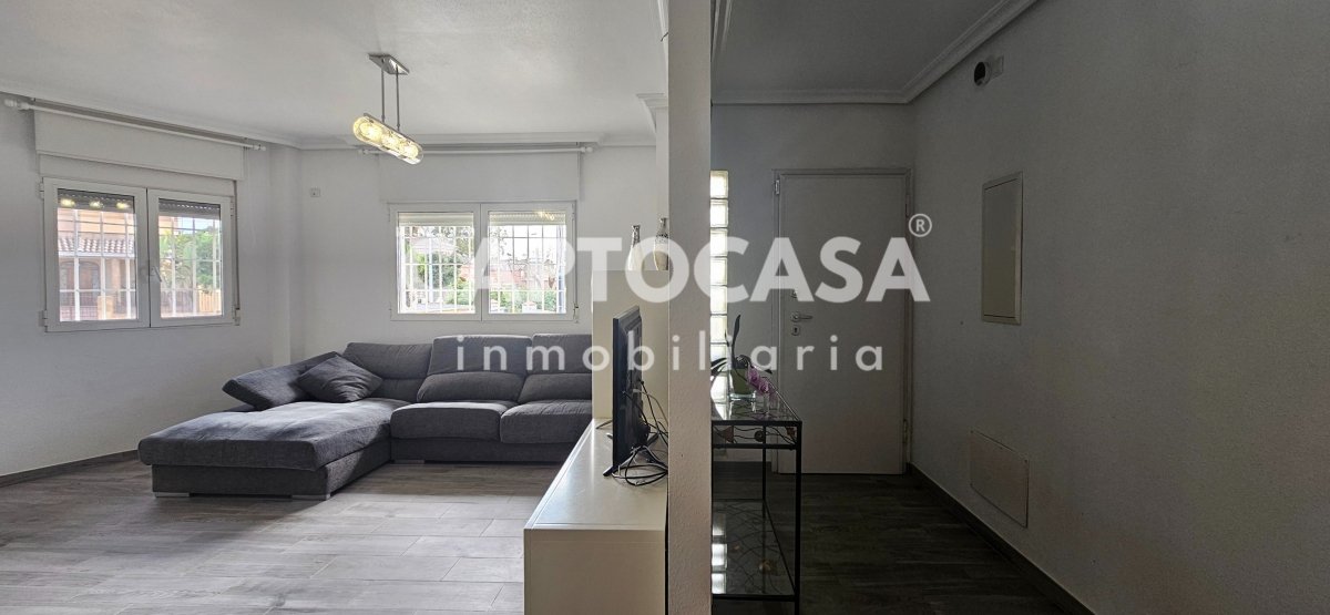 https://captocasa.es/storage/images/167/9ee53763-2d1e-4b53-9139-9fc3e117daff.jpeg