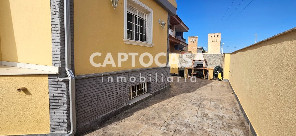 https://captocasa.es/storage/images/167/9ee53772-b41d-4877-9768-62f519eca6a4.jpeg