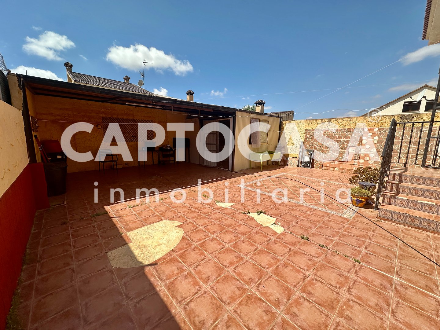 https://captocasa.es/storage/images/214/a1f9bb75-39a0-43e5-8113-c21dff217647.jpeg