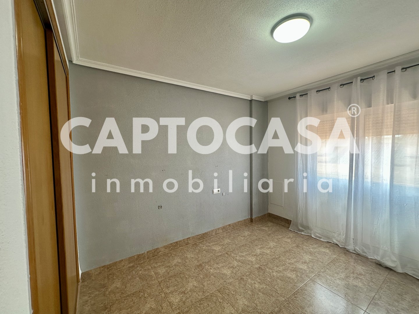 https://captocasa.es/storage/images/214/a1f9bb91-6829-4cbd-8e27-f49d65acad88.jpeg