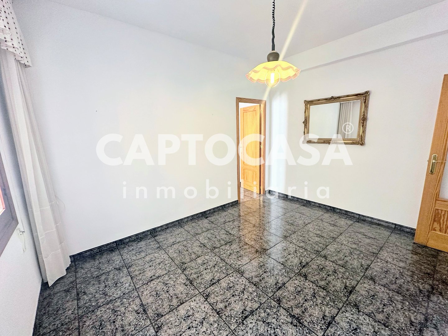 https://captocasa.es/storage/images/215/a21bd6ce-0ccd-459e-b0d6-3170dae9b2a7.jpeg