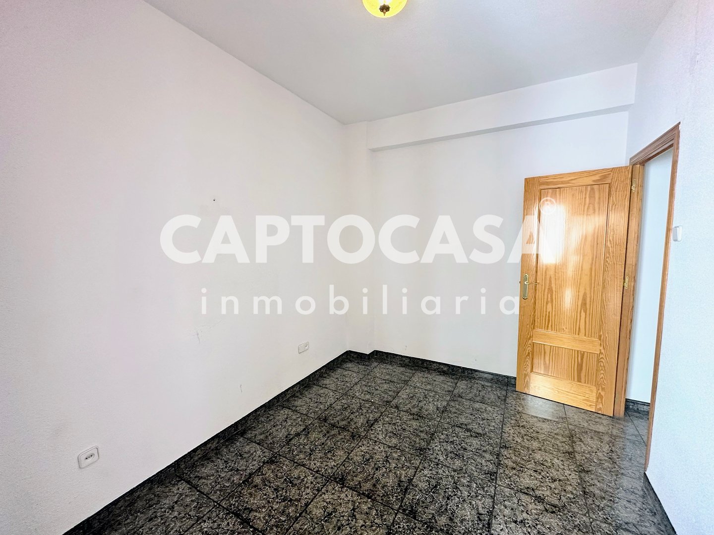 https://captocasa.es/storage/images/215/a21bd6d7-0073-4ea8-98f9-5006b787b52f.jpeg