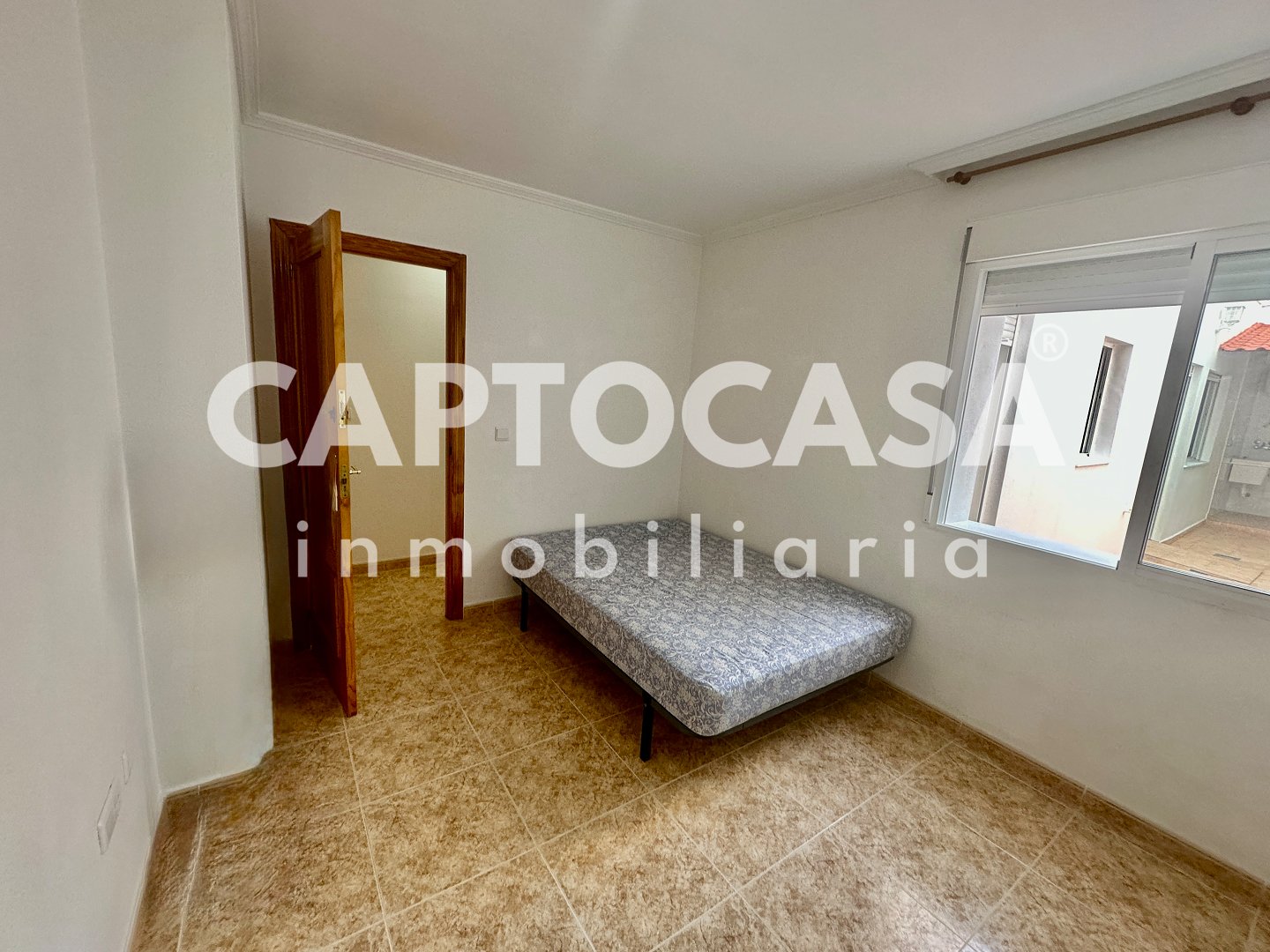 https://captocasa.es/storage/images/219/a23fa585-c5a5-43e4-a43b-687d64feb212.jpeg