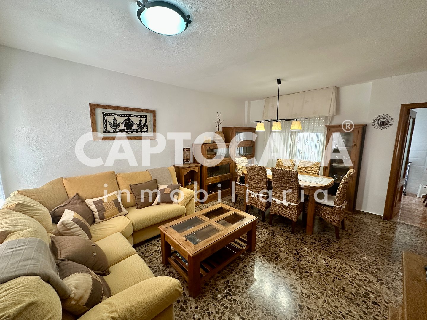 https://captocasa.es/storage/images/220/a2b1ef82-7bc9-43e2-ab54-e6f066705b6a.jpeg