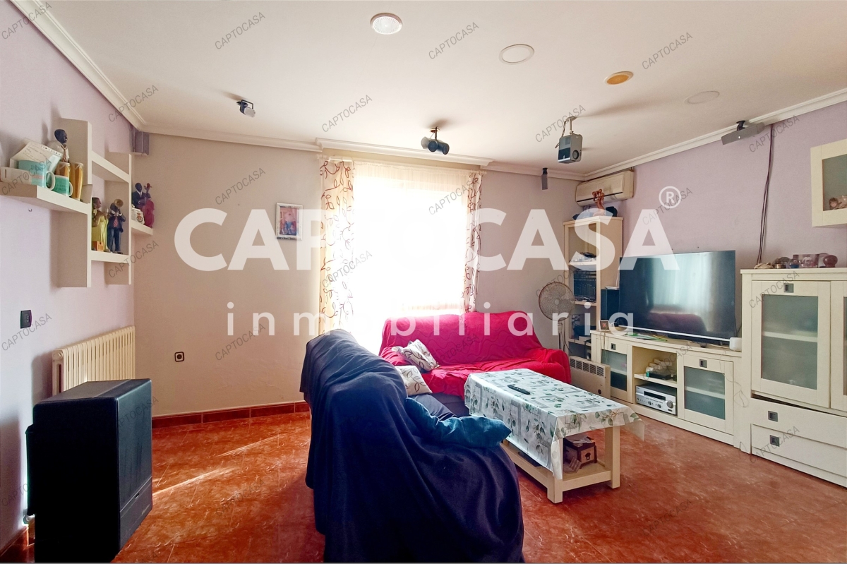 https://captocasa.es/storage/images/38/9913d4d4-9ac8-434b-b7ad-9980fdae9ae1.jpeg