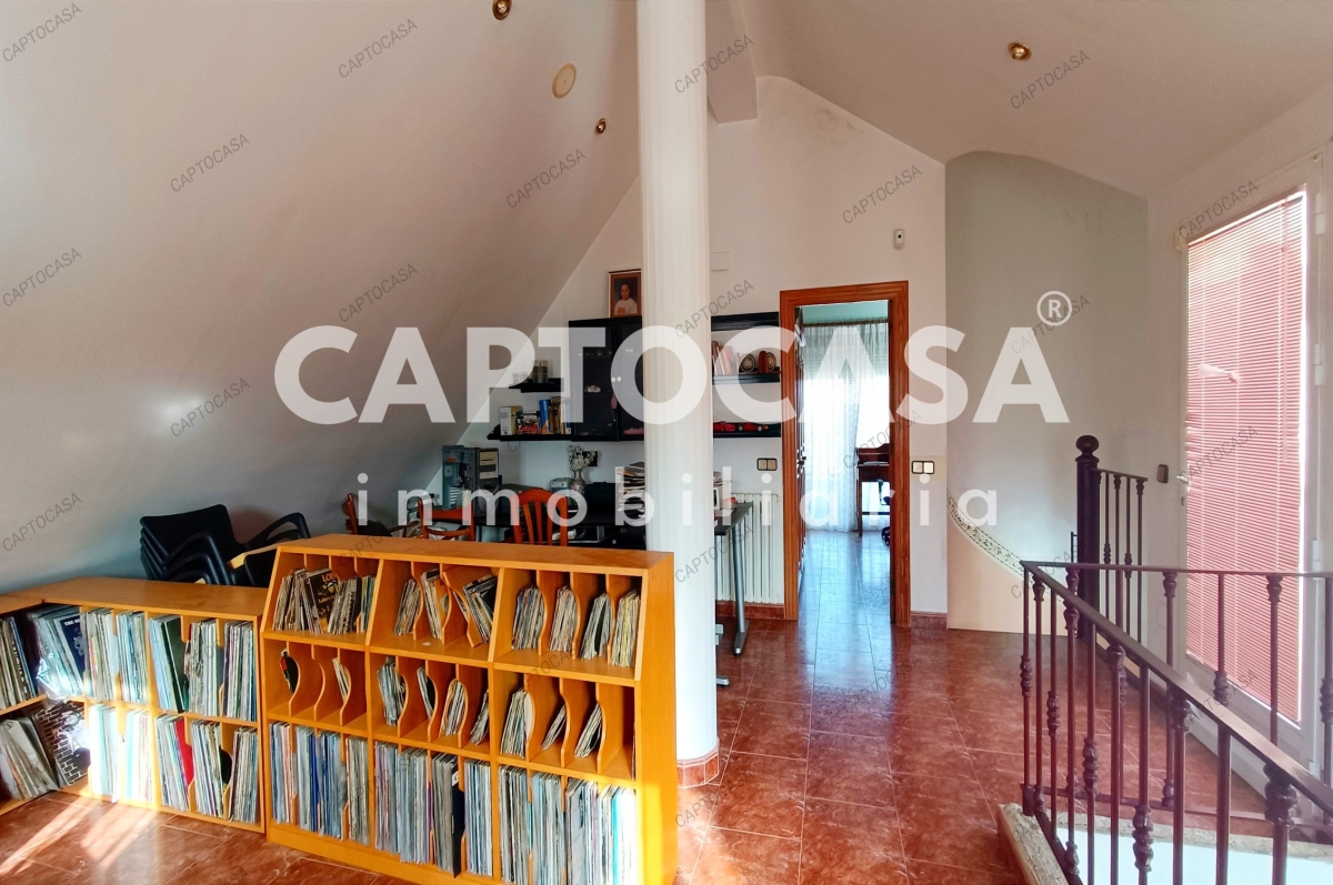 https://captocasa.es/storage/images/38/9913d4e6-438e-4b08-9475-b821093fc702.jpeg